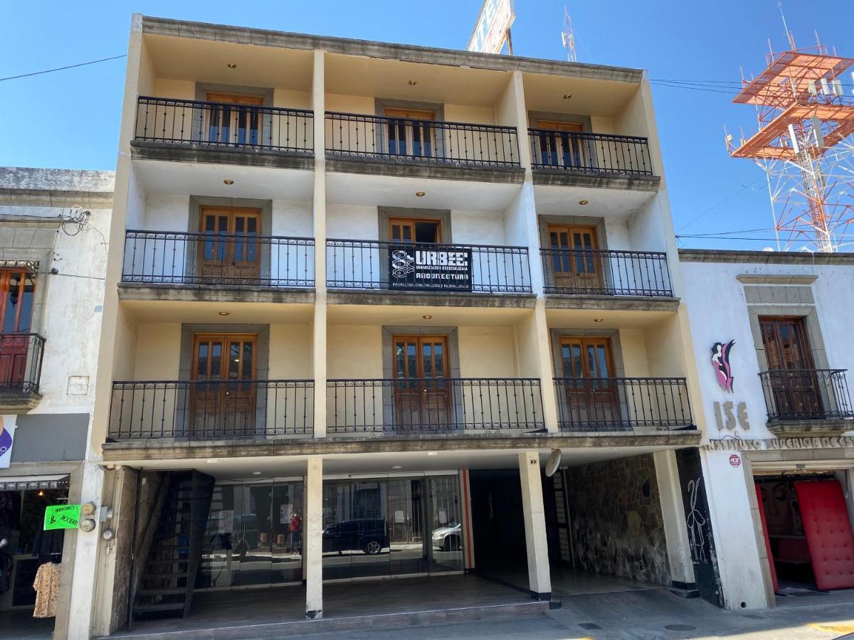 Hotel Flamingos De Ciudad Guzman Exterior photo